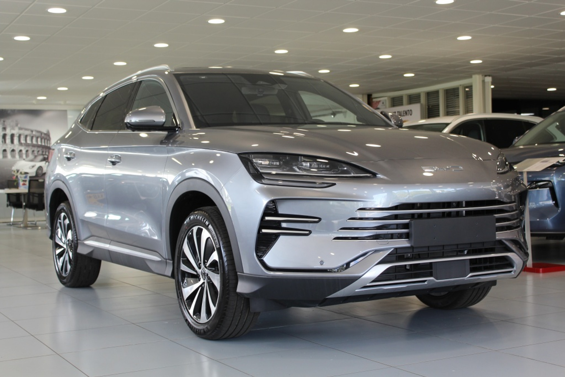 BYD SEAL U